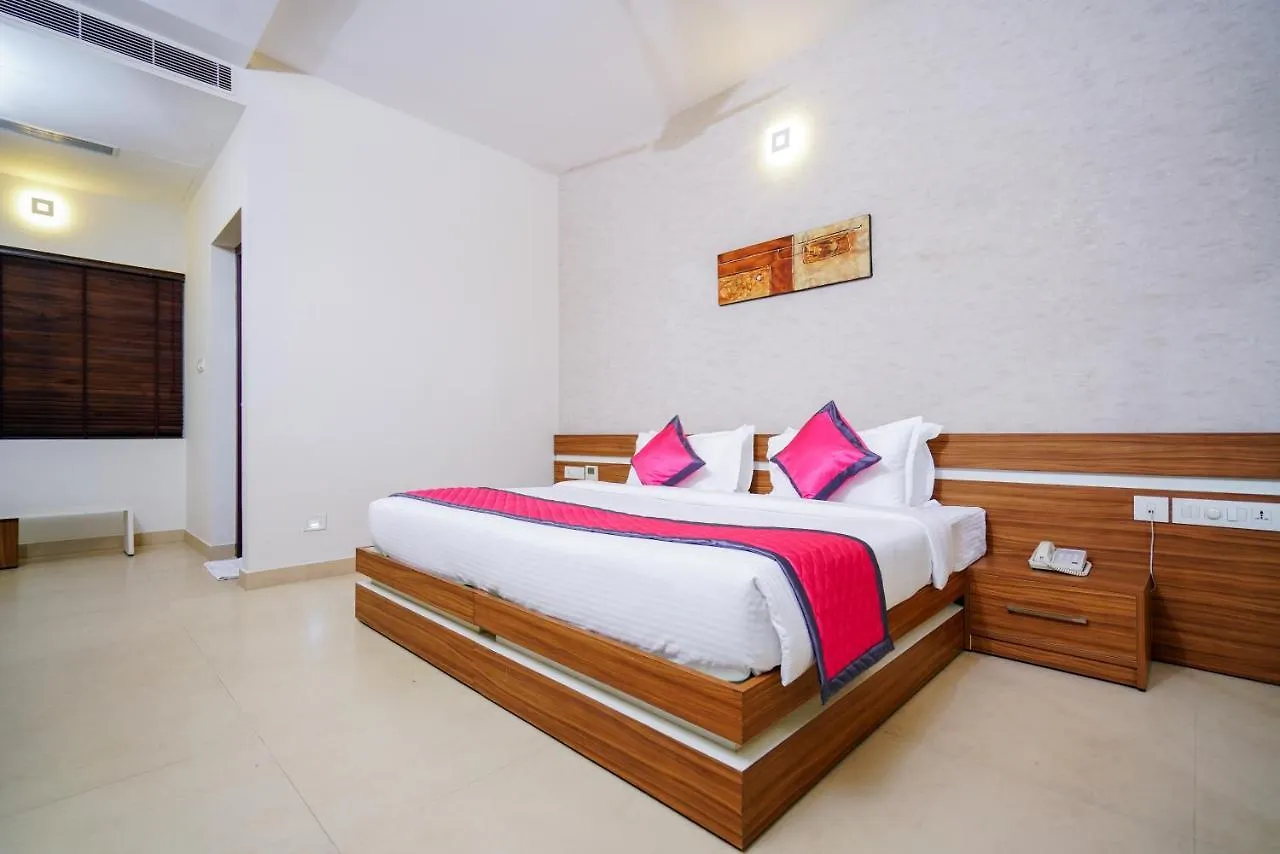 Aparthotel Nexstay Lantern Apart Hotel Perintalmanna
