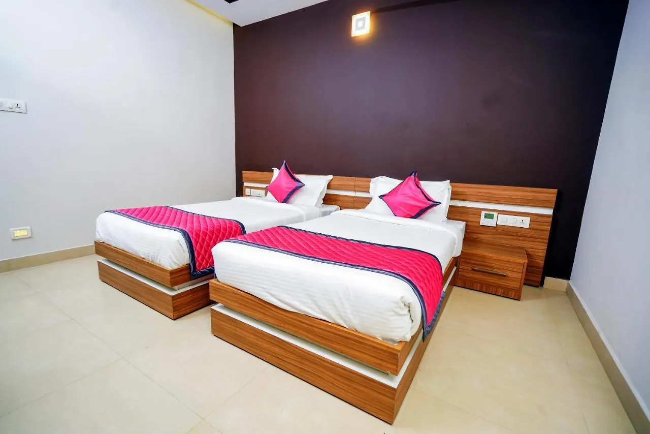 Lantern Apart Hotel Perintalmanna 아파트호텔